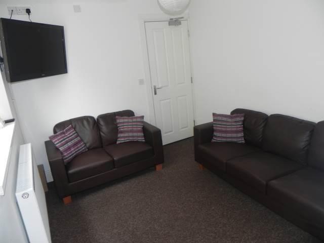 House for rent in Mount Pleasant, Swansea