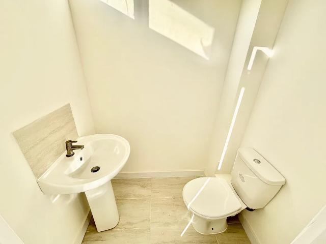 House for rent in London Borough of Redbridge, Greater London