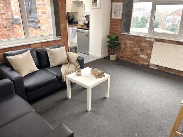 House for rent in Bede Island, Leicester