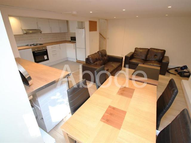 House for rent in Hyde Park, West Yorkshire