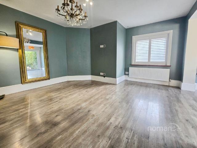 House for rent in Sunningdale, Windsor and Maidenhead