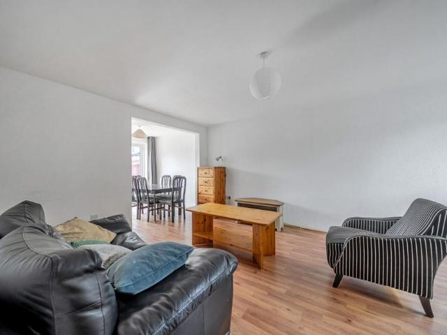 House for rent in London Borough of Merton, Collier's Wood