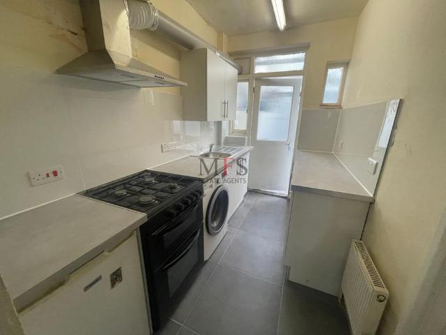 House for rent in London Borough of Hounslow, Greater London