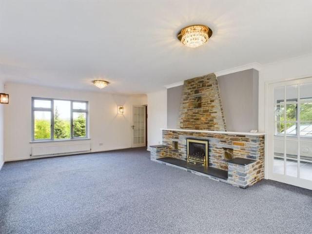 House for rent in Newham, Penweathers