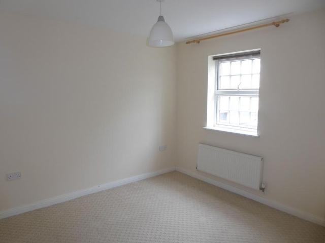 House for rent in Kingsmead, Shenley Brook End