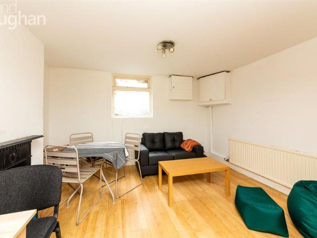 Room for rent in Hanover & Queen's Park, Brighton