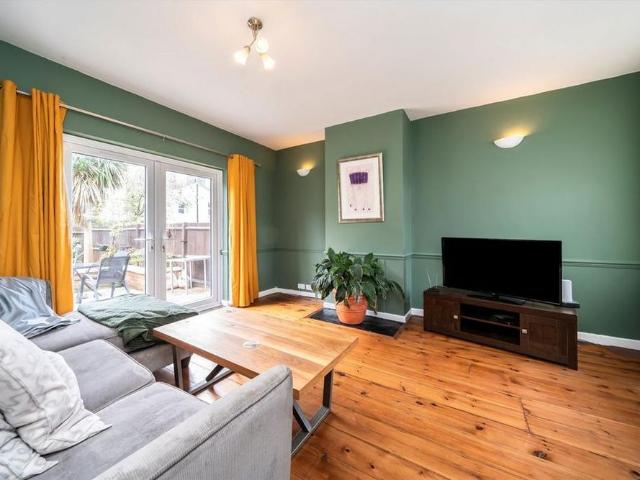 House for rent in Furzedown, Greater London