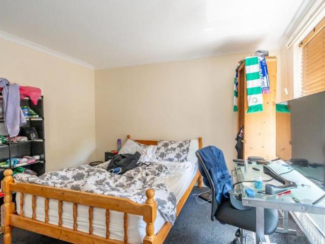 House for rent in Chichester, Littlecote