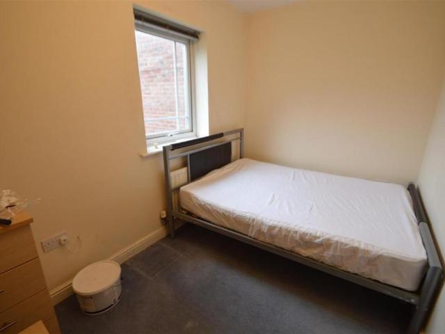 House for rent in Old Trafford, Trafford Park