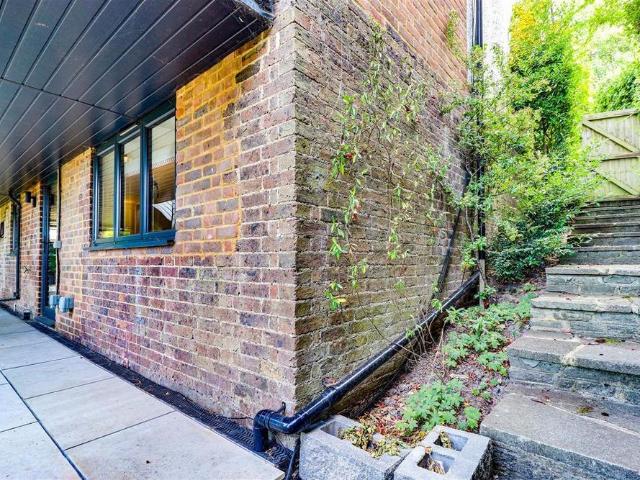 House for rent in Guildford Park, Guildford