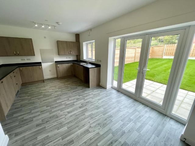 House for rent in Mochdre, Wales