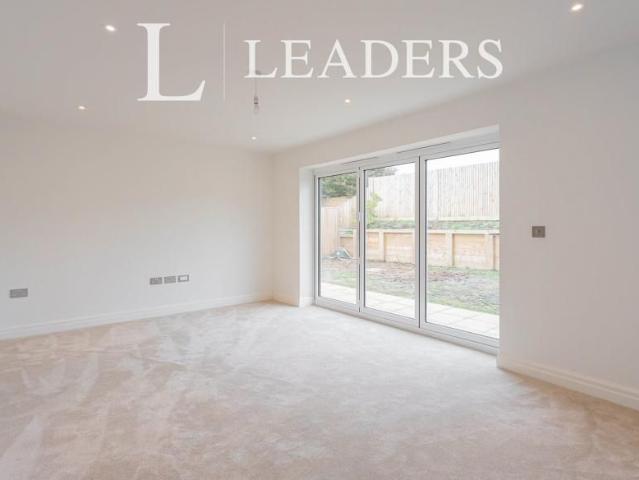 House for rent in Splaynes Green, Wealden