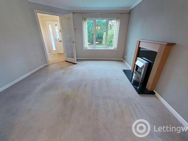 House for rent in Drum Brae, City of Edinburgh