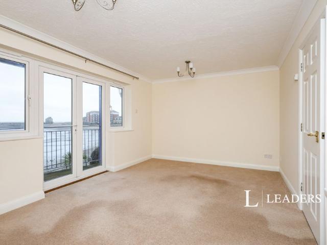 House for rent in Sovereign Harbour, Eastbourne