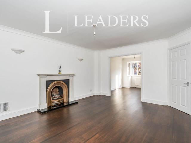 House for rent in Hedge End, Helford