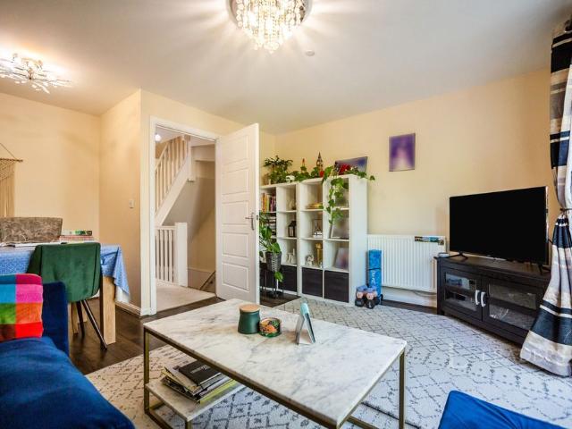 House for rent in Brook Street, Bourne Vale