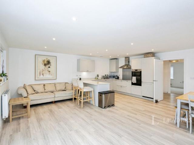 House for rent in Littlecote, West Sussex