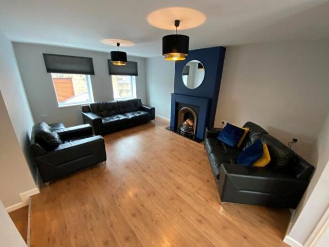 Apartment for rent in Pentre