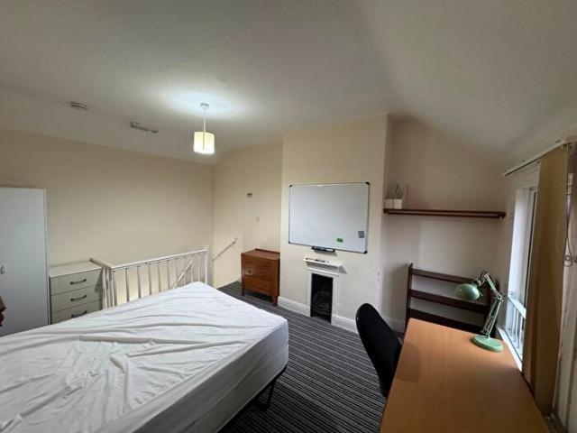 Apartment for rent in Spon End, West Midlands
