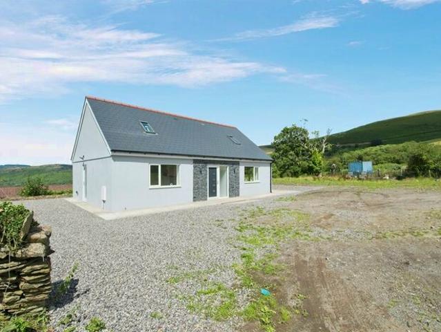 Apartment for rent in Pontypridd, Wales