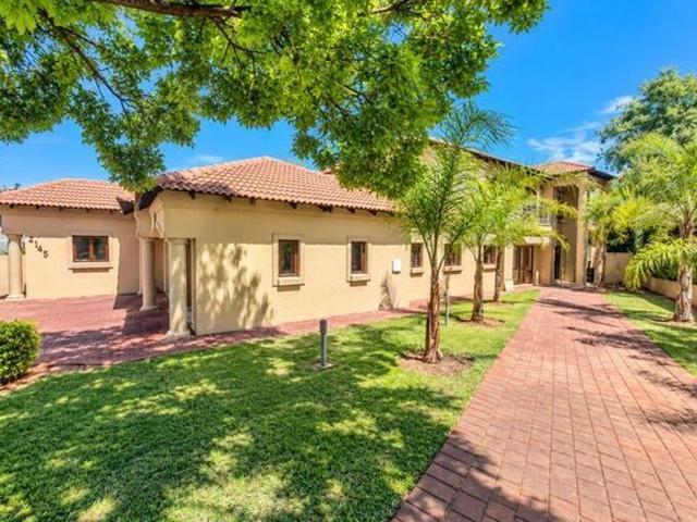 House for rent in Johannesburg Ward 103, Sandton