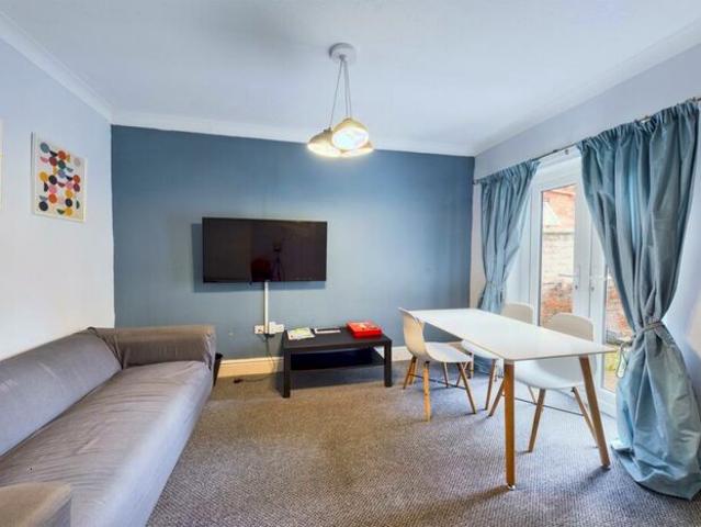 Apartment for rent in Far Cotton and Delapre, Far Cotton