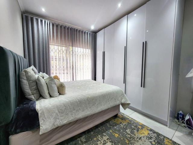 House for rent in Faerie Glen, Waterkloof
