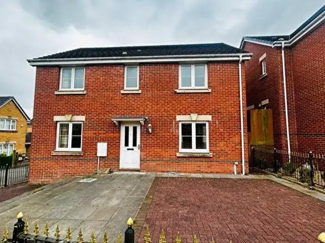 Apartment for rent in Pentre Felin, Aberkenfig
