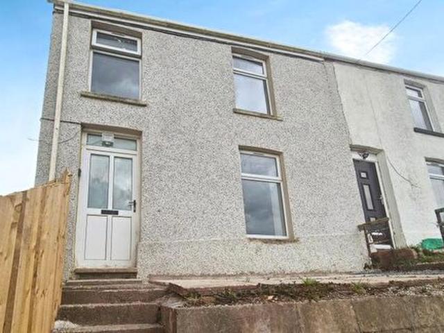 Apartment for rent in Briton Ferry