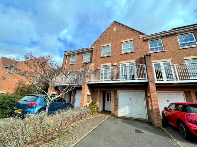 Apartment for rent in Cheylesmore, West Midlands