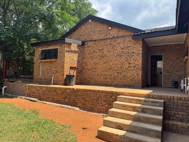 House for rent in Frances Baard, Northern Cape