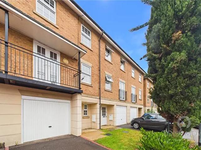 Apartment for rent in Far Cotton and Delapre, Far Cotton
