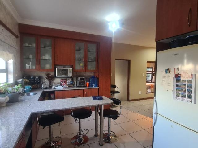 House for rent in Hartbeespoort Dam Nature Reserve, North West