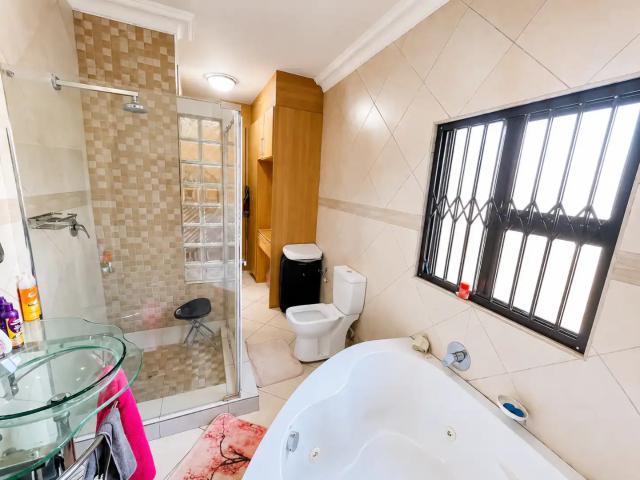 House for rent in Waterkloof, Gauteng