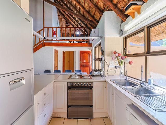 House for rent in Hartbeespoort Dam Nature Reserve, North West