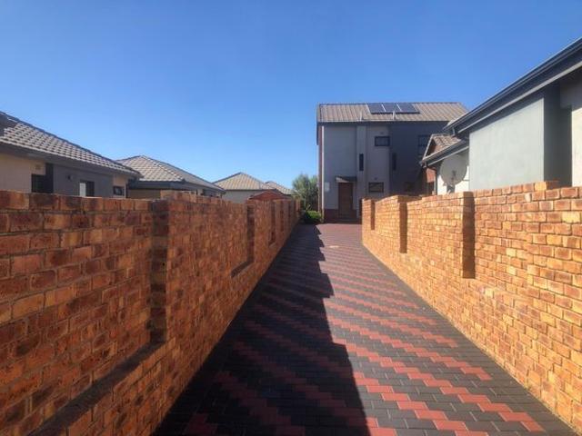 House for rent in Randburg, Gauteng