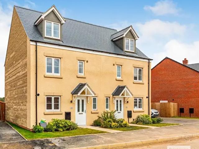 Apartment for rent in Weldon Park, Weldon