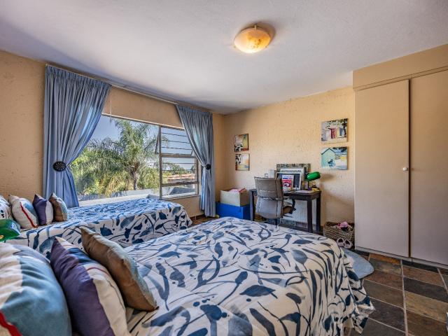 House for rent in Waterkloof, Gauteng