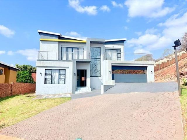 House for rent in Waterkloof, Gauteng