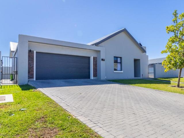 House for rent in Onverwacht, Western Cape