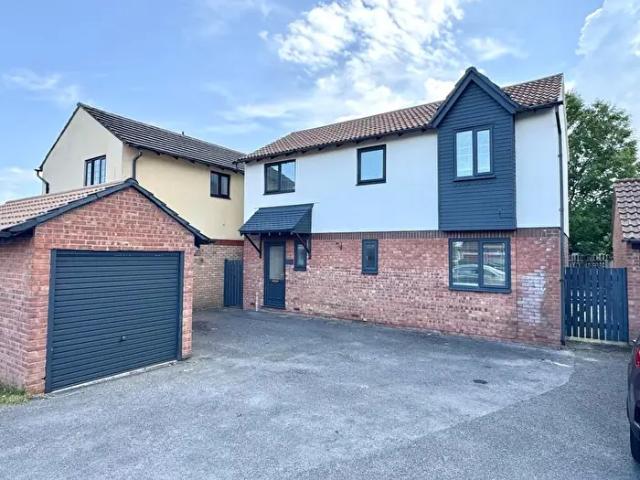 Apartment for rent in Johnstown, Carmarthen