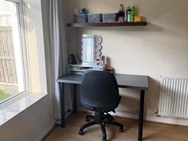 Apartment for rent in Clifton, Haddon