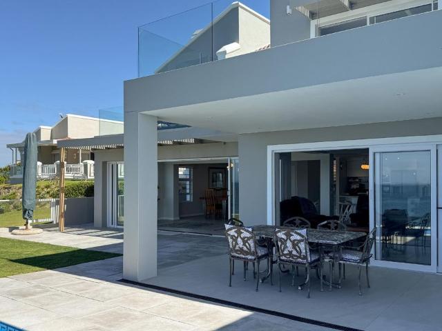 House for rent in Cape St Francis, Eastern Cape