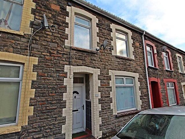 Apartment for rent in Pontypridd, Wales