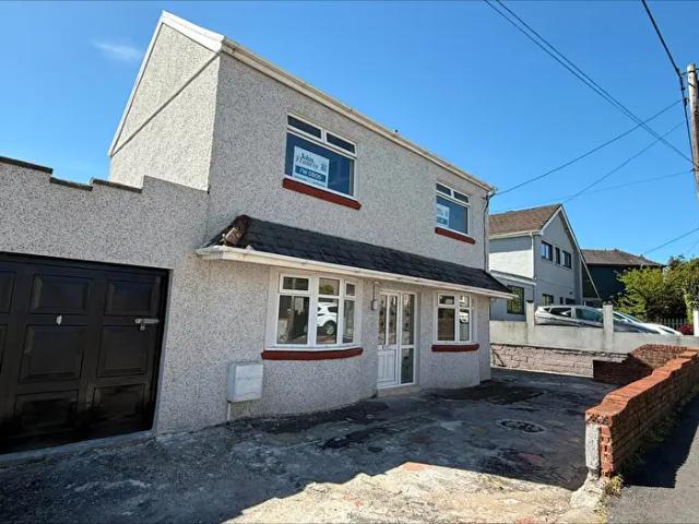 Apartment for rent in Tir-y-dail, Ammanford