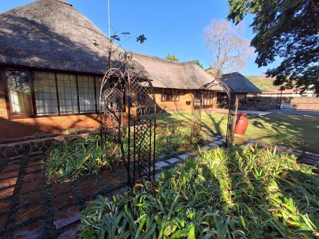 House for rent in Waterkloof, Gauteng