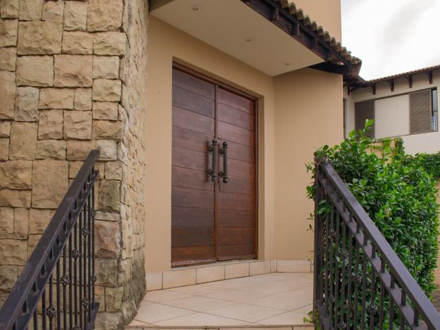 House for rent in Waterkloof, Gauteng