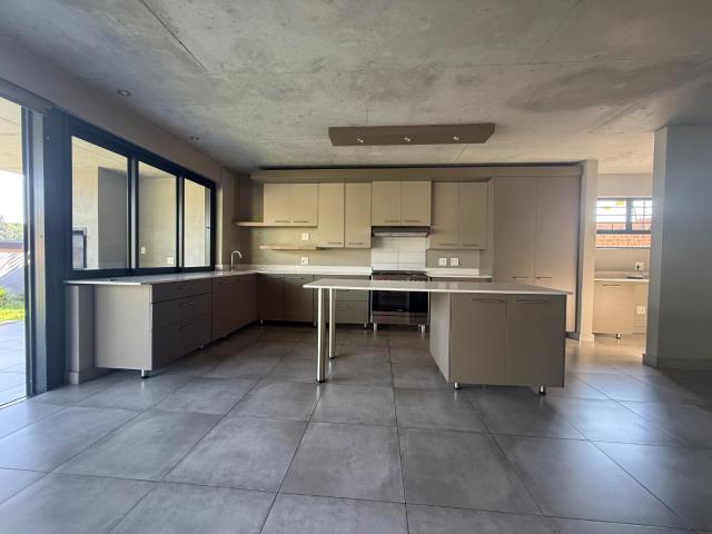 House for rent in Waterkloof, Gauteng