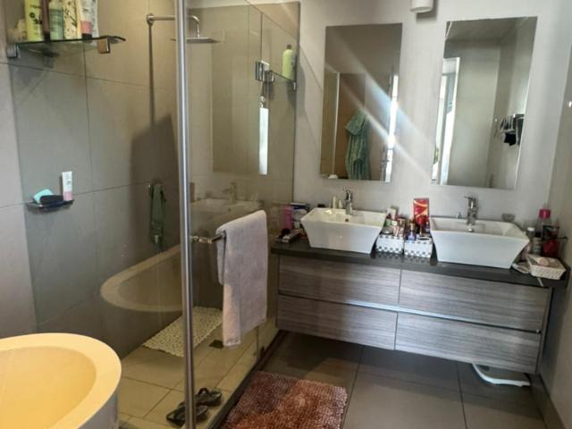 House for rent in Waterkloof, Gauteng
