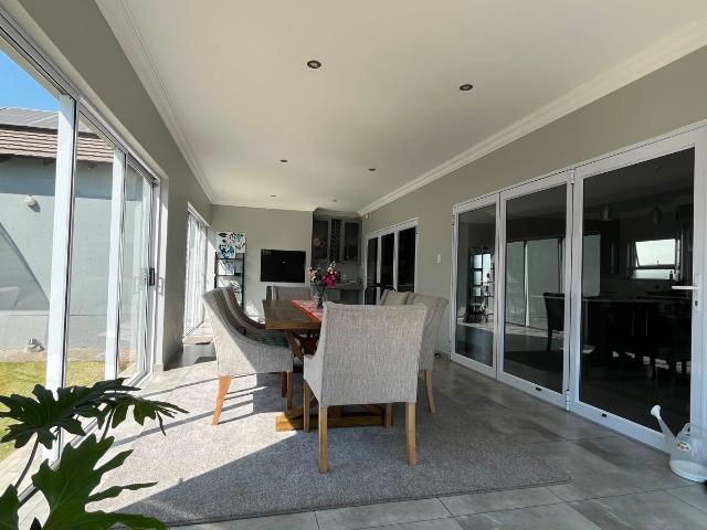 House for rent in Waterkloof, Gauteng